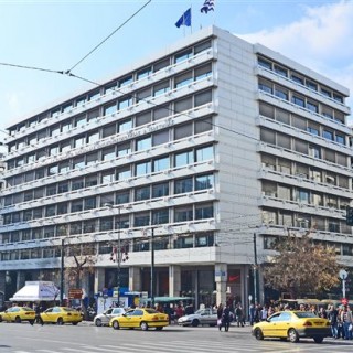 Πρωτογενές πλεόνασμα «έκπληξη» στα 3,8δισ. ευρώ από την αύξηση των εσόδων και τις ετεροχρονισμένες δαπάνες