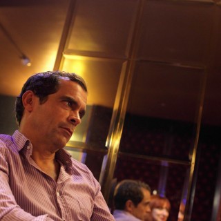 «Ο Θεός της Σφαγής» και το ματωμένο γήπεδο όπου ο πολιτισμός αντιμάχεται τη βία