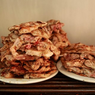 Από αστροναύτες μέχρι πρωθυπουργοί, όλοι λαχταρούν τα μπριζολάκια του Τέλη