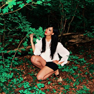 Έξι πράγματα που καλό είναι να γνωρίζετε για την Xosar (εκτός από το ότι είναι dead sexy)