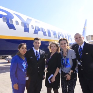 Η RYANAIR στηρίζει τον ελληνικό πολιτισμό στο εξωτερικό