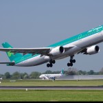 Επιβάτης σε πτήση με προορισμό το Δουβλίνο δάγκωσε συνεπιβάτη του και μετά πέθανε