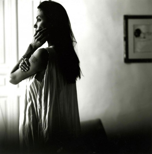 Όταν o Brad Pitt φωτογραφίζει την Angelina Jolie