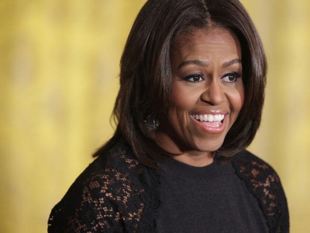 Η Μισέλ Ομπάμα ανακοίνωσε το νέο της βιβλίο “The Light We Carry”
