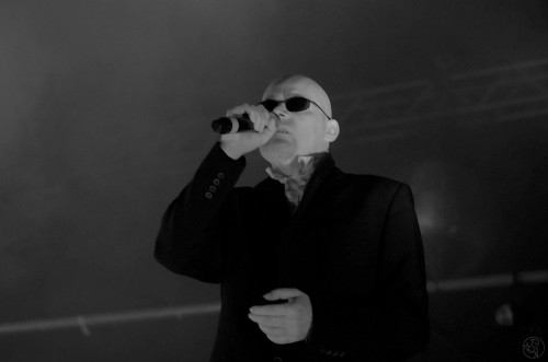 Νέα ημερομηνία για τη συναυλία των Sisters of Mercy