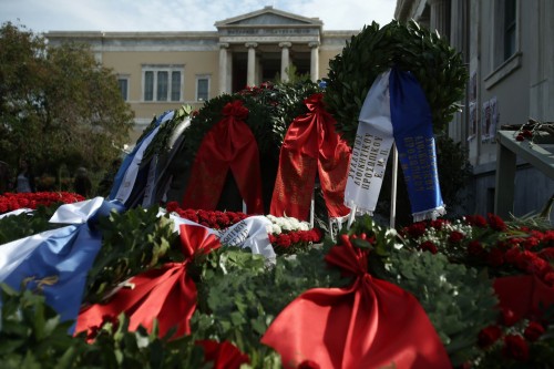 Άνοιξαν οι πύλες του Πολυτεχνείου