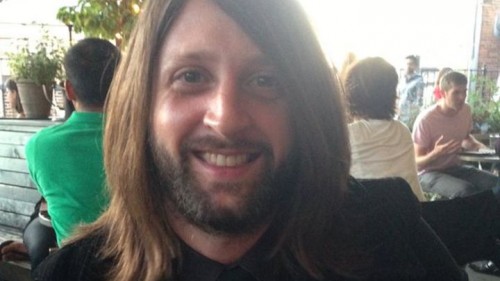 Damon Albarn, Black Keys, Smashing Pumpkins κ.α. αποτίουν φόρο τιμής στον Nick Alexander