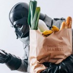 Μια μέρα στη ζωή του νοικοκύρη Darth Vader