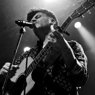 Ο The Boy σκηνοθετεί βίντεο κλιπ του Φοίβου Δεληβοριά