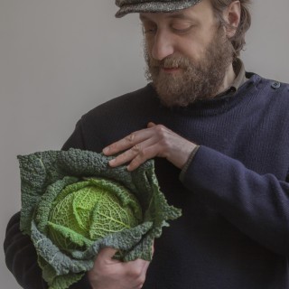 Davide Balula, ποιες ιδέες της Ελλάδας σάς αφυπνίζουν; -Ο ελληνικός χορός και το ελληνικό τσίπουρο.