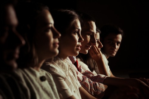 Τα Κύματα της Virginia Wolf σε μια παράσταση για εφήβους, στη Στέγη