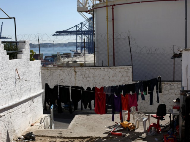 Το μινόρε της αυγής- Της Βίκυς Κλεφτόγιαννη