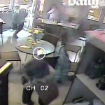 Μπλόκαρε το όπλο του την ώρα που την εκτελούσε