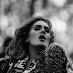 Adele για τη Δολοφονία Τζορτζ Φλόιντ: «Να είστε θυμωμένοι, αλλά να εστιάζετε!»