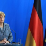 Κάποιος να πει στη Μέρκελ να βγει από το Facebook