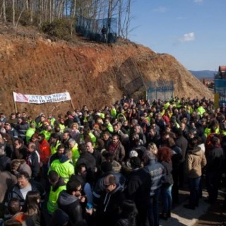 Κανονικά θα συνεχίσουν να λειτουργούν οι Σκουριές