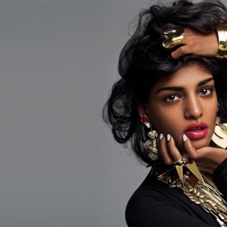 Η Μ.Ι.Α. δίνει δύο νέα κομμάτια που μιλούν για τους πρόσφυγες για free download