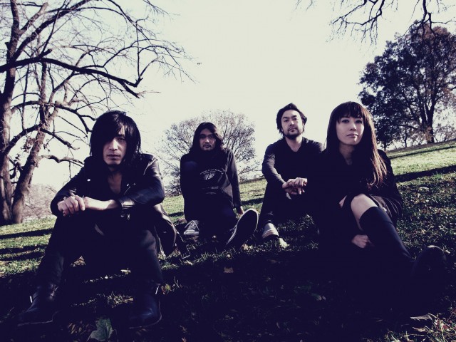 Το αέναο δάκρυσμα των Mono