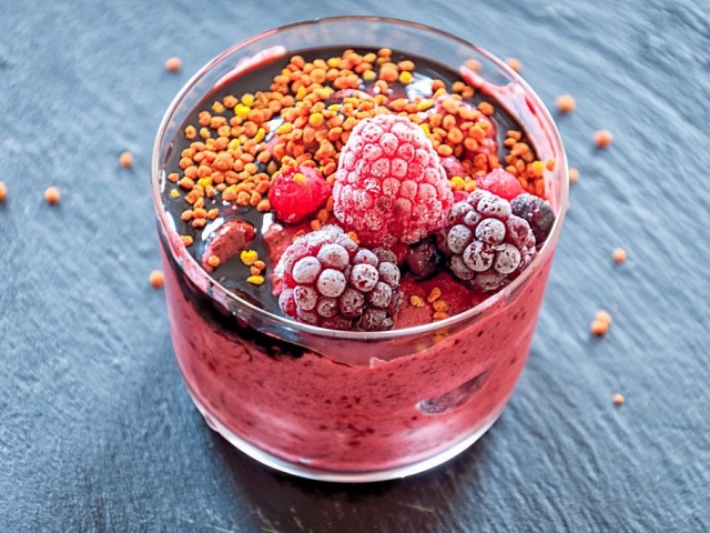 Η μανία με τη μελισσογύρη