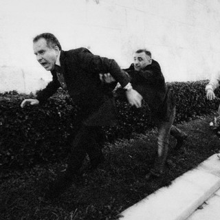 Ο Κουμουτσάκος δε θα είναι ο τελευταίος. Το αποφάσισε (με την συμπεριφορά της) η Βουλή χθες βράδυ.