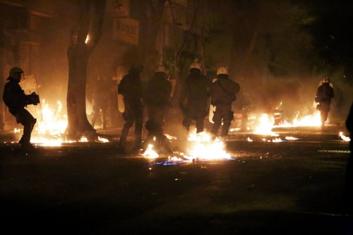 Επεισόδια στο κέντρο της Αθήνας στην πορεία μνήμης για τον Αλέξη Γρηγορόπουλο