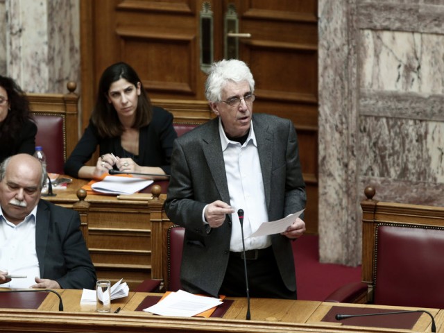 Παρασκευόπουλος: «Δεν απορρίπτουμε τον θεσμό της τεκνοθεσίας στο Σύμφωνο Συμβίωσης»