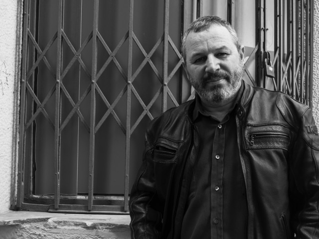 Κύριε Αθανασιάδη, Γιατί Αποσύρονται τα Bιβλία Ιστορίας;