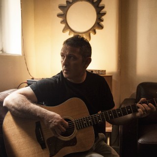 Γιατί τα Kορίτσια Aγαπούν Τόσο Πολύ τον Παύλο Παυλίδη;