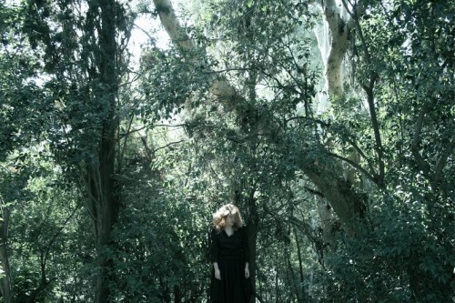 Ένας Δαίμονας ζωντανεύει στο Κέντρο Ελέγχου Τηλεοράσεων