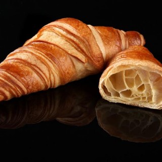 Πώς μπορούμε να ξεχωρίσουμε ένα αυθεντικό γαλλικό κρουασάν βουτύρου;