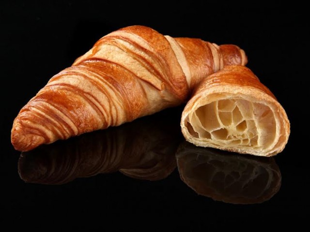Πώς μπορούμε να ξεχωρίσουμε ένα αυθεντικό γαλλικό κρουασάν βουτύρου;