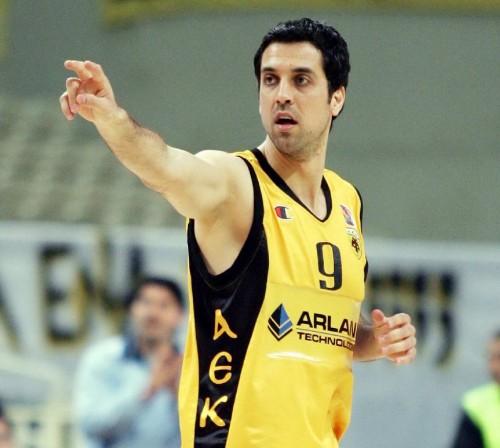 Σταματάει το μπάσκετ ο Νίκος Χατζής