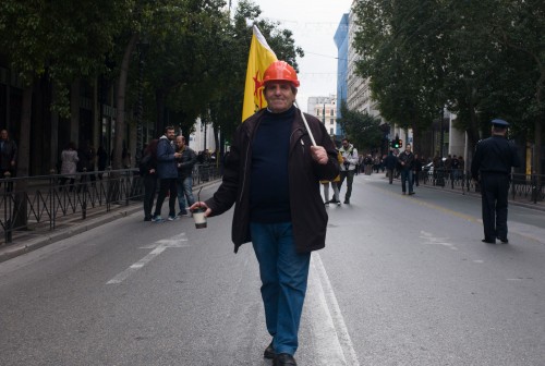 Ακινητοποιείται η χώρα εξαιτίας των απεργιών