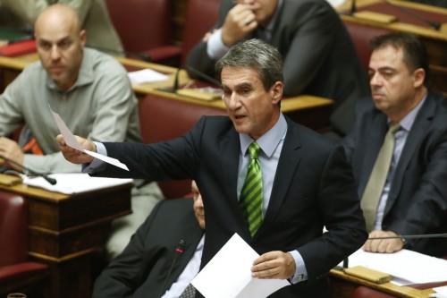 Λοβέρδος σε Παππά: «Είσαι άσχετος» (ΒΙΝΤΕΟ)