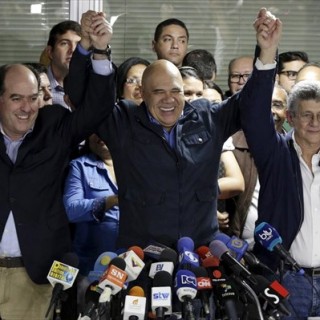 Βενεζουέλα: Στον έλεγχο της αντιπολίτευσης το κοινοβούλιο