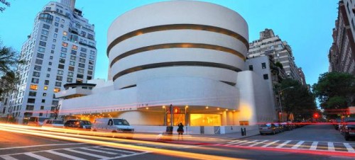 Το μουσείο Guggenhein προσφέρει μέσω διαδικτύου μιας γεύση του εσωτερικού του