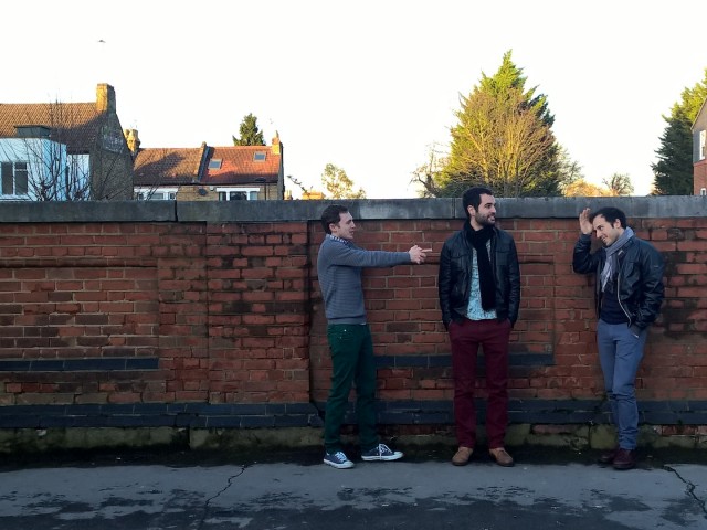 Οι Illusion μετακόμισαν από το Αγρίνιο στην καρδιά του Λονδίνου. Και θέλουν να βρεθούν μια μέρα στο Glastonbury.