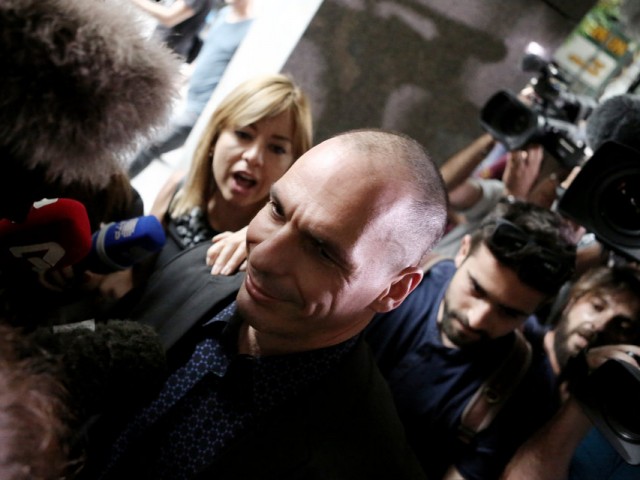 Βαρουφάκης: «Γερμανέ φορολογούμενε, θέλεις να πάρεις πίσω τα λεφτά σου από την Ελλάδα;»