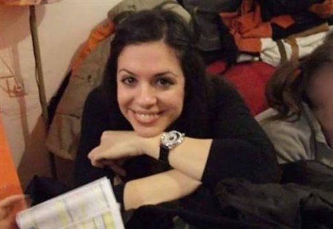 Πως να βοηθήσουμε τη Ντένια Παράσχη που πάσχει από μια σπάνια μορφή καρκίνου