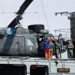 Βρέθηκαν συντρίμμια του ελικοπτέρου – Συνεχίζονται οι έρευνες για τους χειριστές