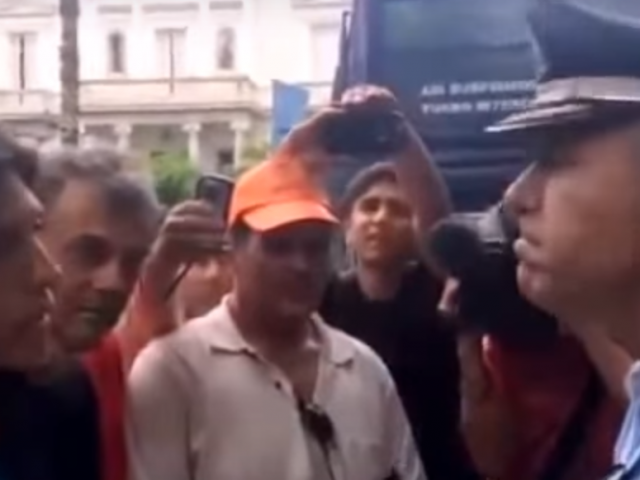 Ο Βασίλης Ρόκκος Είναι ο Πιο Άτυχος Αστυνομικός Διευθυντής της Νεότερης Ελληνικής Ιστορίας