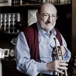 «Ο εργάτης ξέρει εκατό λέξεις, τ’ αφεντικό χίλιες: γι’ αυτό κι ο δεύτερος είναι τ’ αφεντικό»