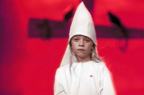 Ο David Grohl συναντά το κορίτσι που πρωταγωνίστησε στο video clip του “Heart Shaped Box” των Nirvana