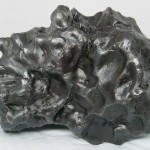 Στις 12 Φεβρουαρίου του 1947 ο μετεωρίτης Σικότε Άλιν πέφτει στα βουνά της Σιβηρίας