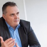 O Αυστριακός υπ. Άμυνας θα επισκεφθεί την Αθήνα προς εκτόνωση της έντασης στις ελληνοαυστριακές σχέσεις