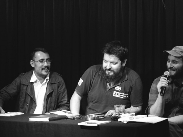 Ψήνοντας λέξεις στη Θράκα