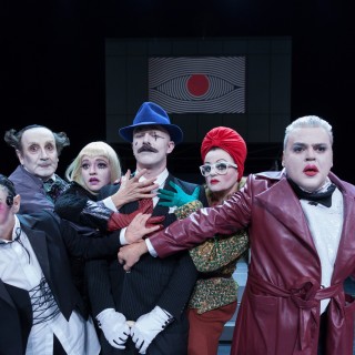 Νίκος Καραθάνος: «Ο Μπρεχτ ήταν ένα πολύ ζωντανό πλάσμα»