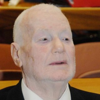 Πέθανε ο Γιάννης Αραζός, ένας από τους τελευταίους Έλληνες επιζήσαντες του Νταχάου