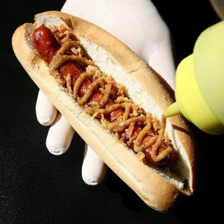 To Schweinchen Dick μας δίνει τα tips για το τέλειο hot dog