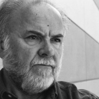 Το μπλε που σε τυλίγει, του Μιχάλη Γκανά